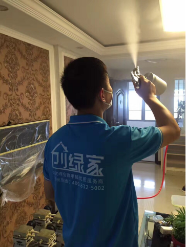 臥室衣柜除甲醛應(yīng)該怎么做？